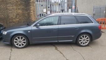 AUDI A4 AVANT S-LINE TDI 140