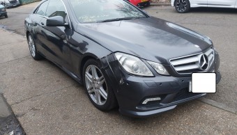 MERCEDES E350 BLUE CY SPORT CDI A
