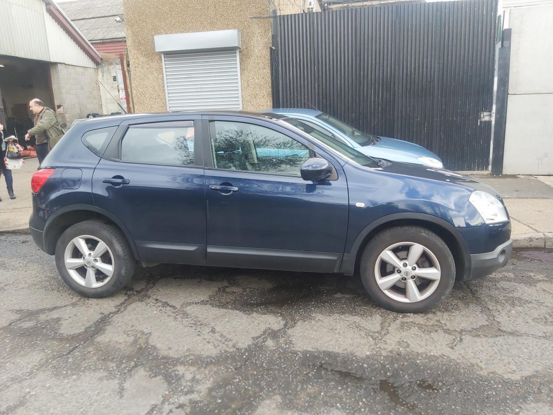 NISSAN QASHQAI TEKNA  4WD DCI