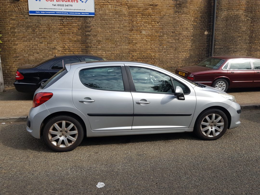 PEUGEOT 207 SE