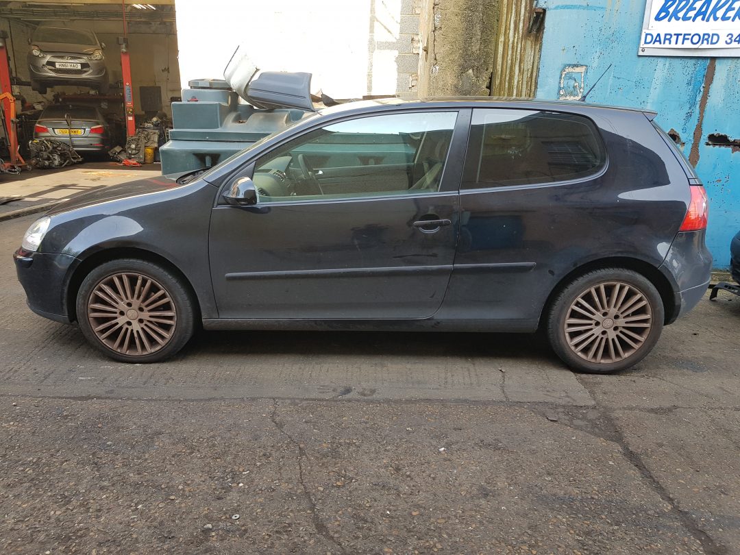 VOLKSWAGEN GOLF SDI