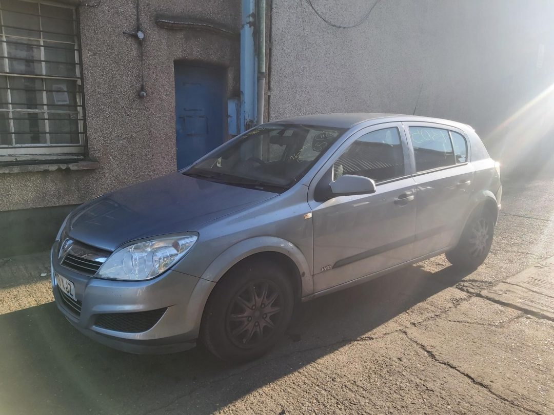 VAUXHALL ASTRA MK5 A/C