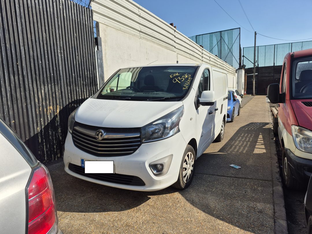 VAUXHALL VIVARO SPORTIVE