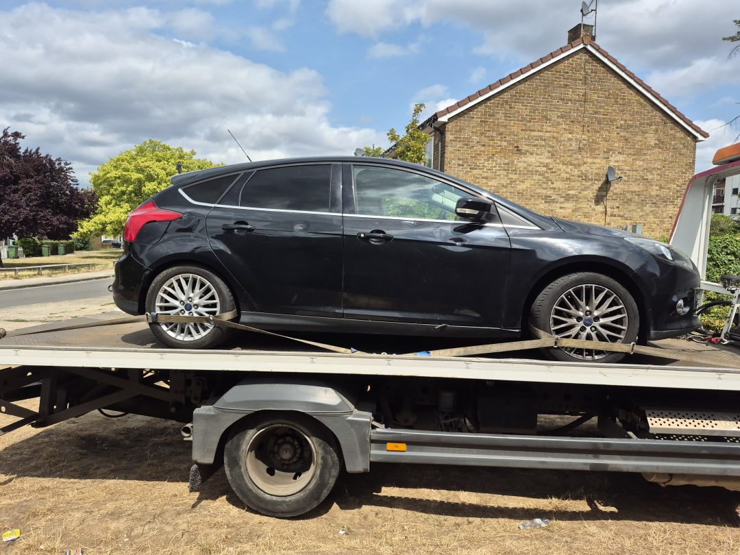 FORD FOCUS ZETEC 125