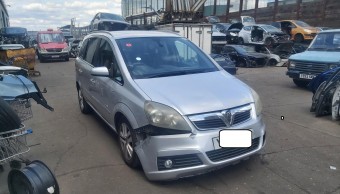 VAUXHALL ZAFIRA DESIGN